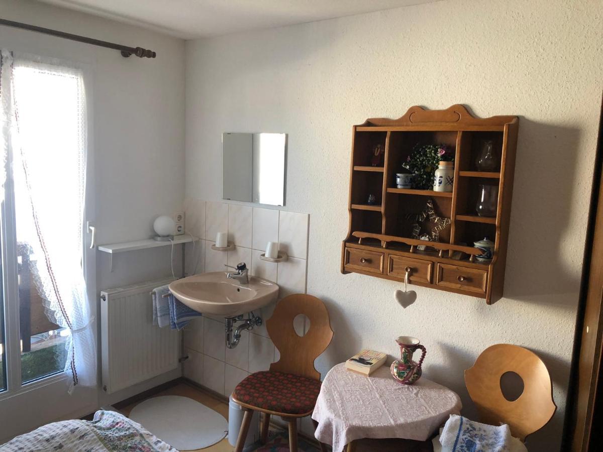 Gaestehaus Lickert Familie Dreher Hinterzarten Buitenkant foto